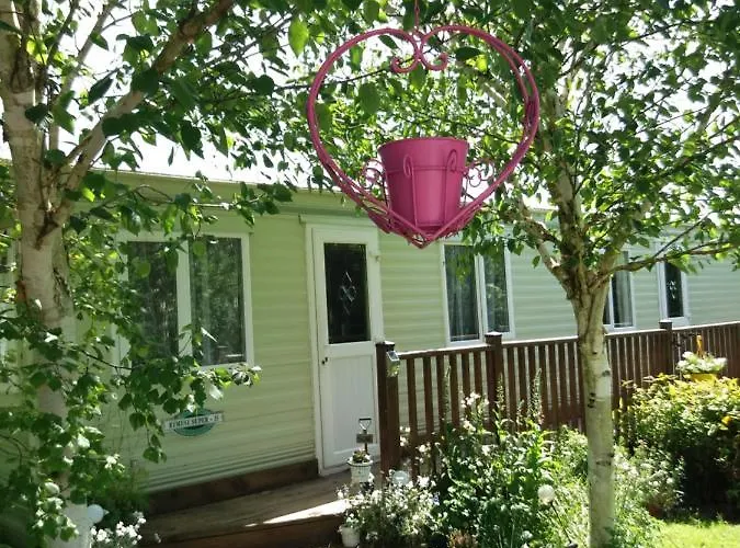 Hills View Accommadation Chalet